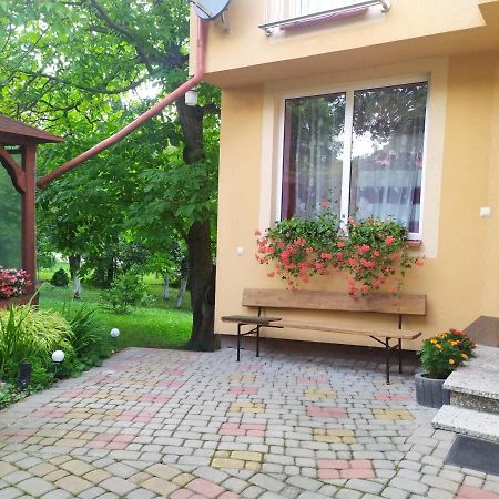 Apartament W Domu Na Wsi Tomaszow Lubelski Ngoại thất bức ảnh