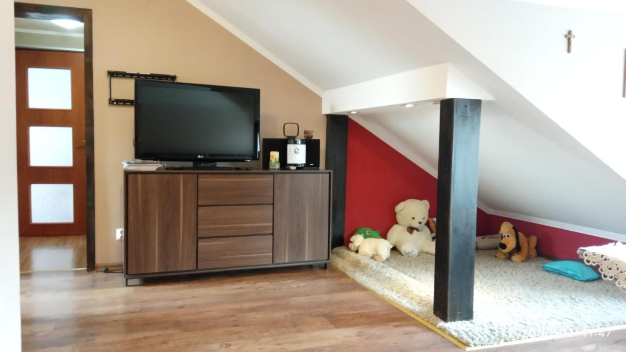 Apartament W Domu Na Wsi Tomaszow Lubelski Ngoại thất bức ảnh