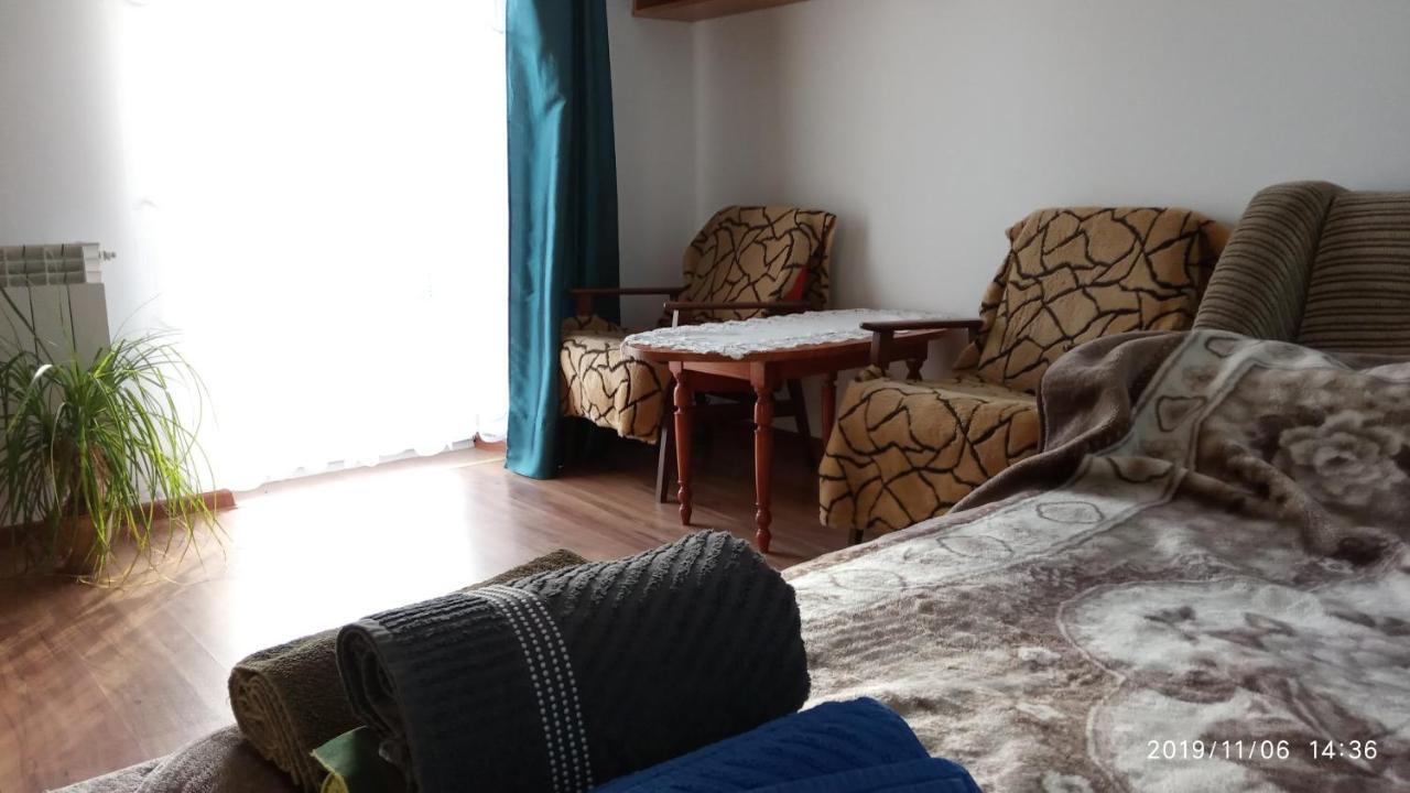 Apartament W Domu Na Wsi Tomaszow Lubelski Ngoại thất bức ảnh