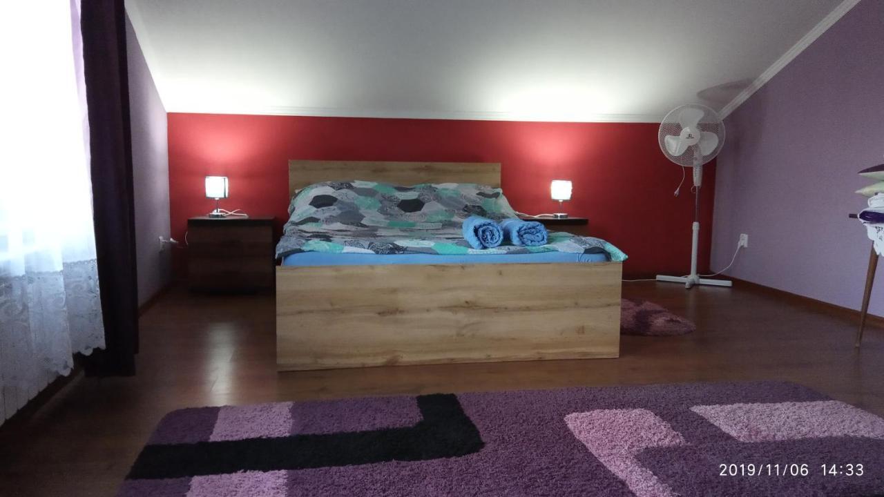 Apartament W Domu Na Wsi Tomaszow Lubelski Ngoại thất bức ảnh
